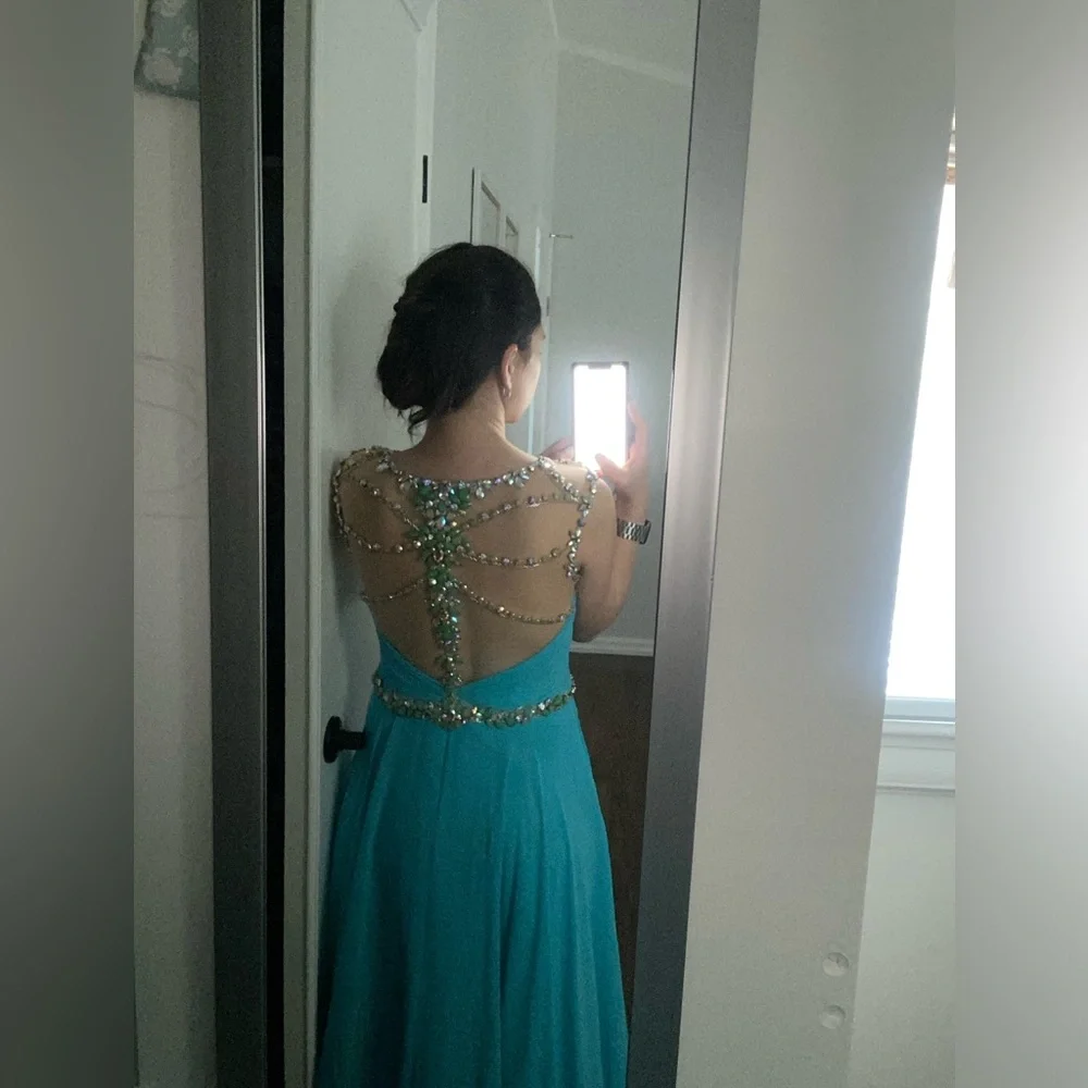 Dress - Picture 2 of 3